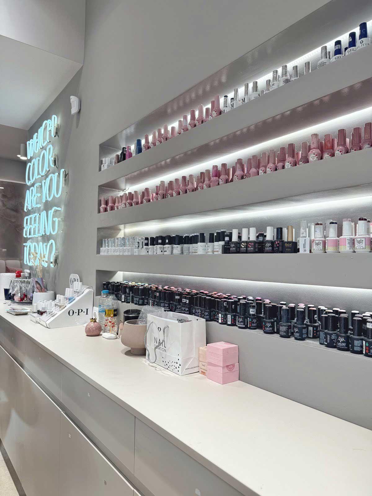 La Cloche Store 3